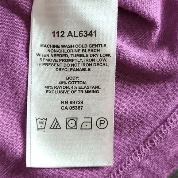 Columbia Lightweight Hoodie Shirt/Top. Sz L.  Plum.   Pocket - Picture 7 of 7